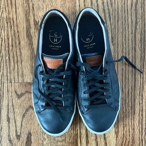 Cole Haan sneakers in 7
